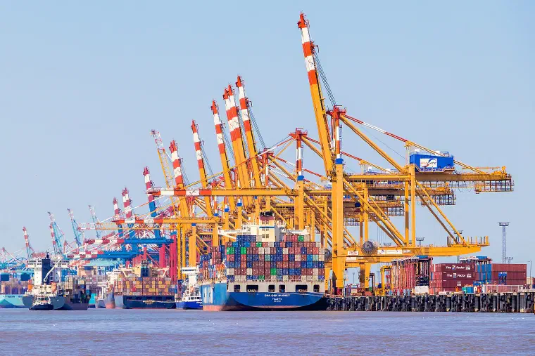 Container cranes at the port of Bremerhaven, Germany