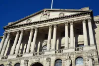 The façade of the Bank of England on Threadneedle Street